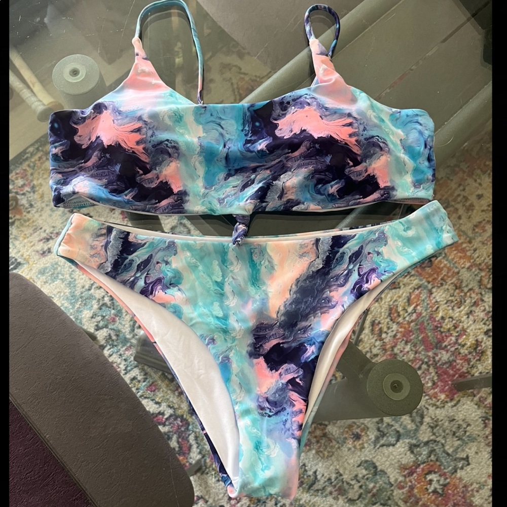 BNWOT SHEIN tie dye bikini, Size Large
